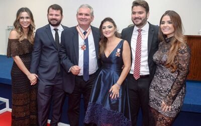 Depois de lançar a esposa, Angelo Coronel planeja a entrada de mais um filho na política e não esconde o projeto familiar para se perpetuar no poder