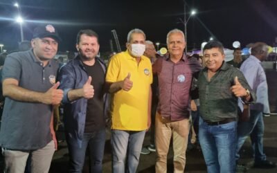 Abertura da Festa do Interior, em Casa Nova, conta com presença de Angelo Coronel Filho