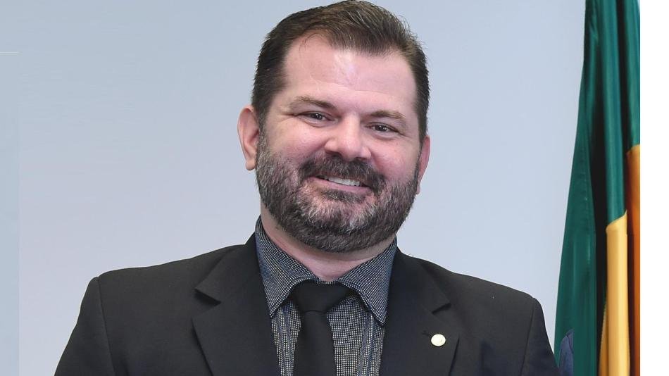 Angelo Coronel Filho parabeniza São Felipe